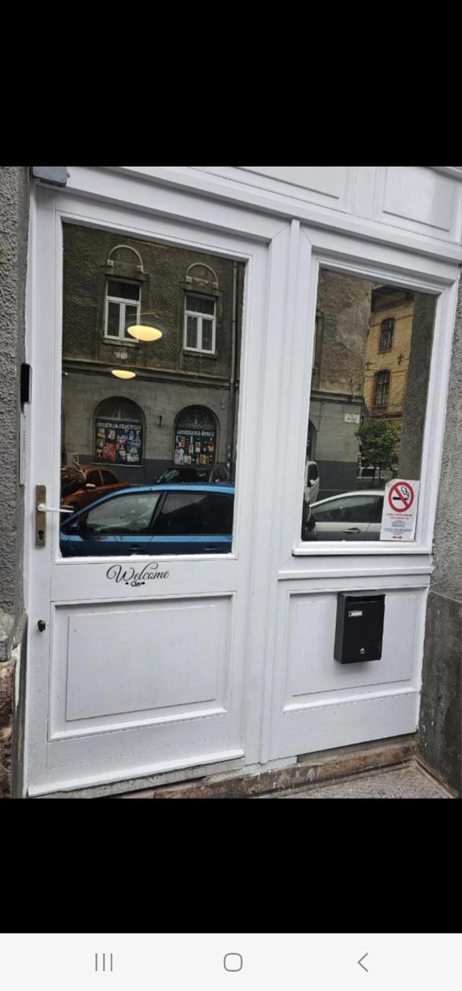 7Dab 6 Contactless Self Check-In Budapest Room photo
